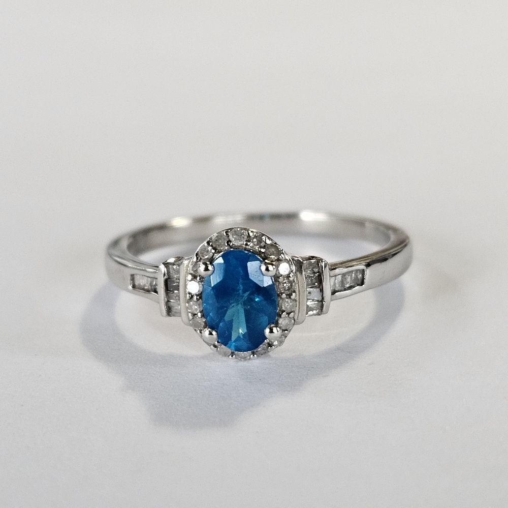 Genuine Neon Apatite & Diamond Ring Platinum over Sterling Silver Sz 10! ✨️